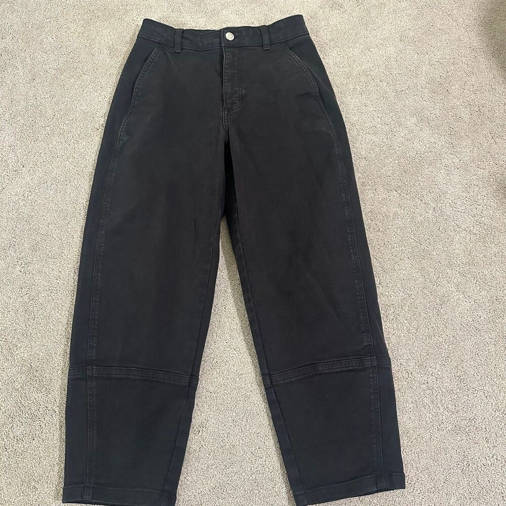 Everlane washed black utility barrel Jean women size 2 regular inseam 25”